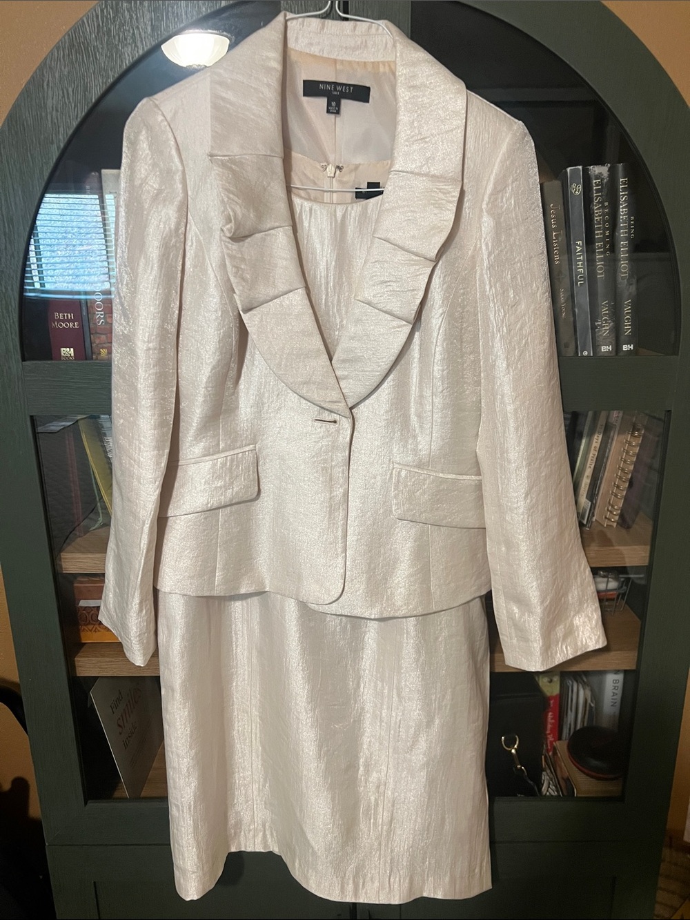 Nine West Ivory Shimmery Ruffled Collar Blazer and Skirt Set Wedding / Formal